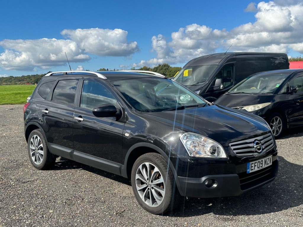 View NISSAN QASHQAI+2 2.0 n-tec 2WD 5dr