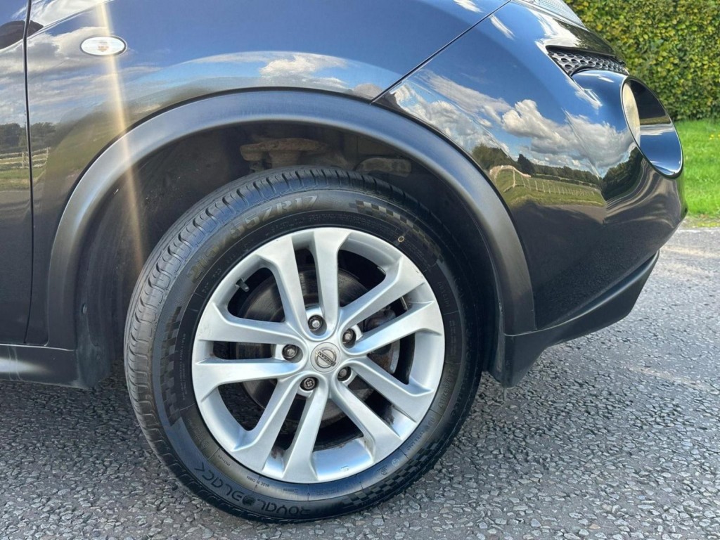NISSAN JUKE