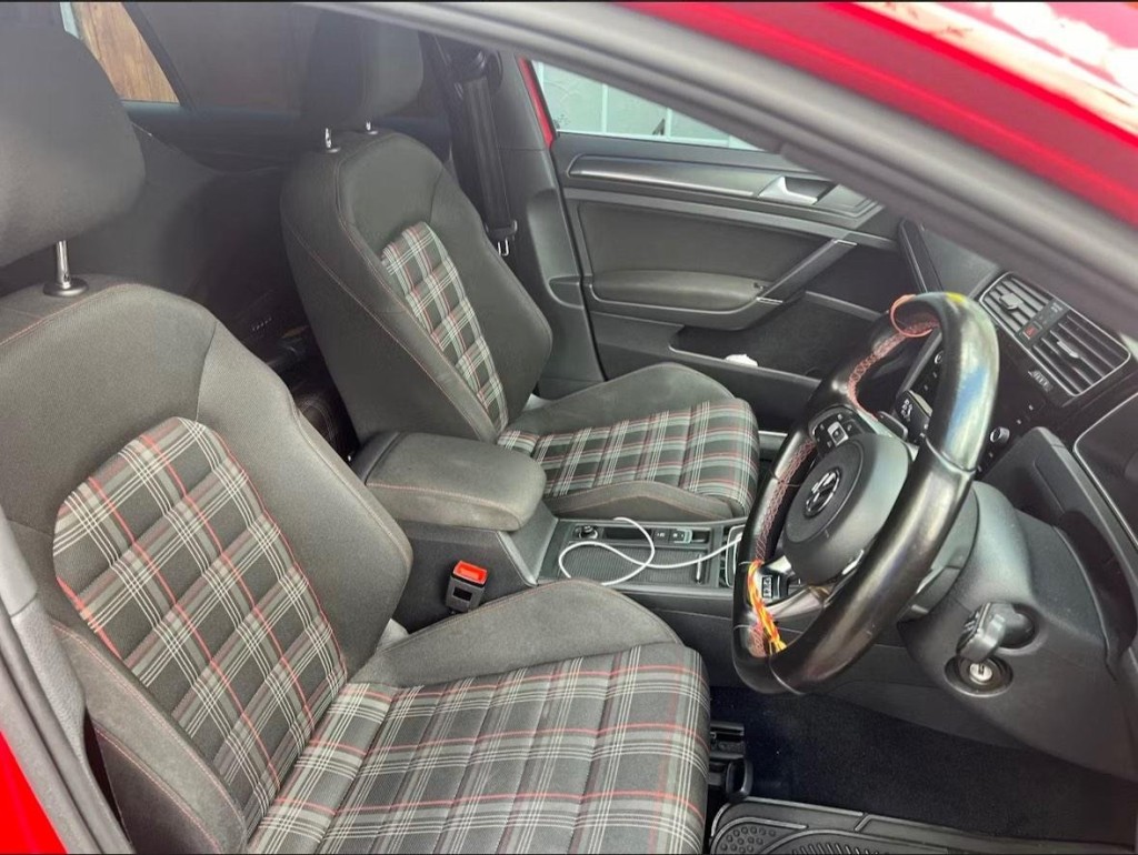 View VOLKSWAGEN GOLF 2.0 TSI BlueMotion Tech GTI DSG Euro 6 (s/s) 5dr