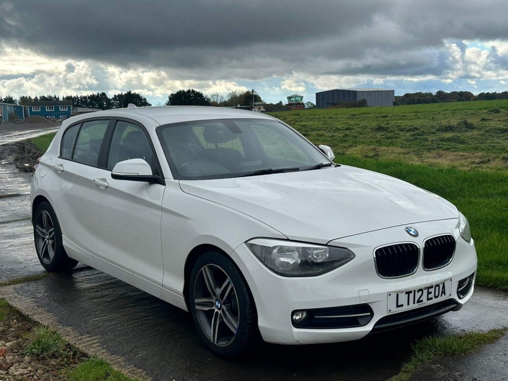 View BMW 1 SERIES 1.6 116i Sport Euro 5 (s/s) 5dr