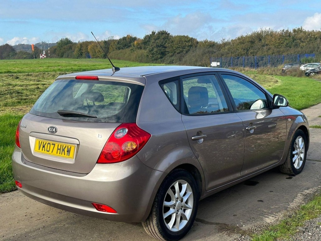 KIA CEED
