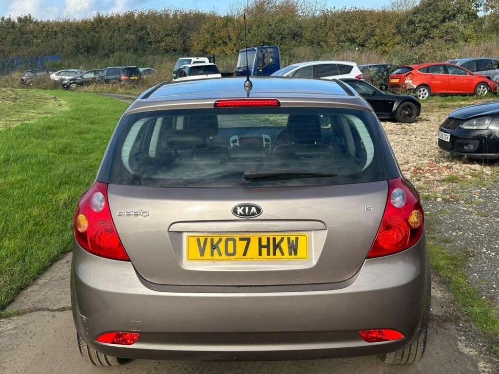 KIA CEED