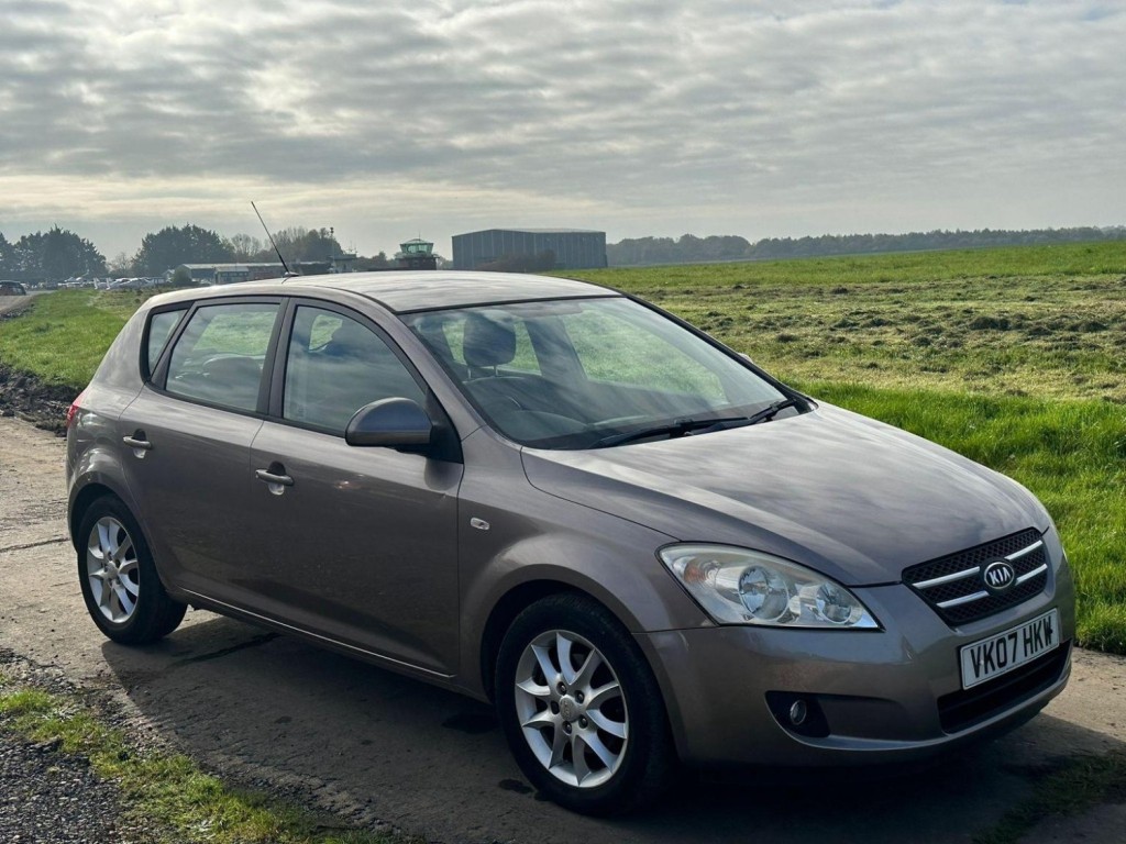 View KIA CEED 1.6 LS 5dr