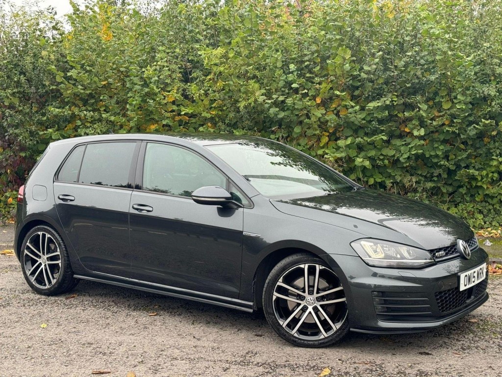 View VOLKSWAGEN GOLF 2.0 TDI BlueMotion Tech GTD DSG Euro 6 (s/s) 5dr
