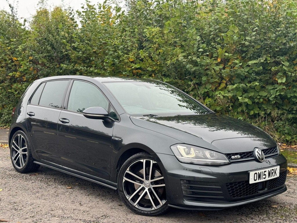 View VOLKSWAGEN GOLF 2.0 TDI BlueMotion Tech GTD DSG Euro 6 (s/s) 5dr