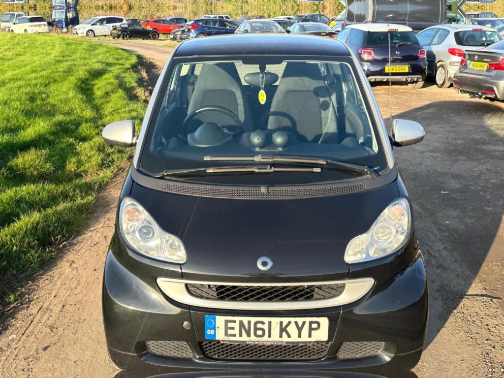 View SMART FORTWO 0.8 CDI Passion SoftTouch Euro 5 2dr