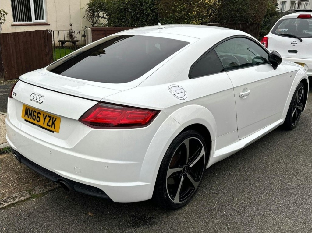 View AUDI TT 2.0 TFSI Black Edition S Tronic Euro 6 (s/s) 3dr