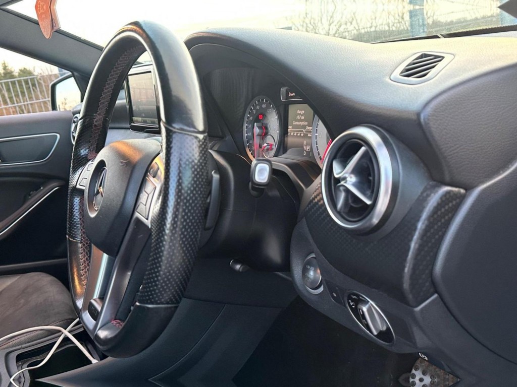 View MERCEDES-BENZ A CLASS 2.1 A200 CDI AMG Night Edition 7G-DCT Euro 6 (s/s) 5dr