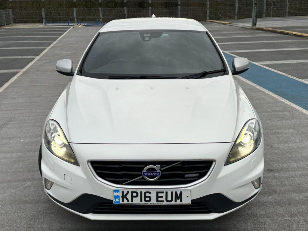 VOLVO V40