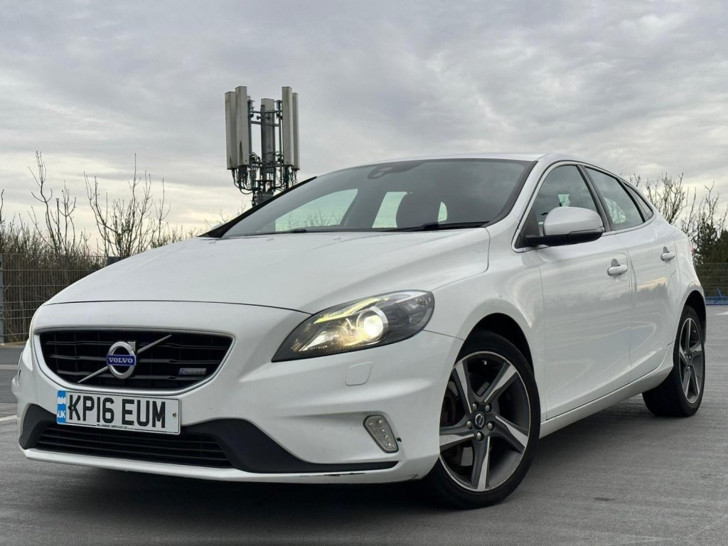 VOLVO V40