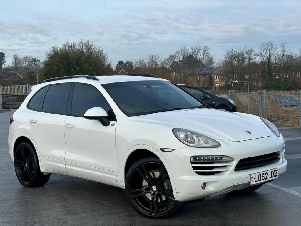 PORSCHE CAYENNE