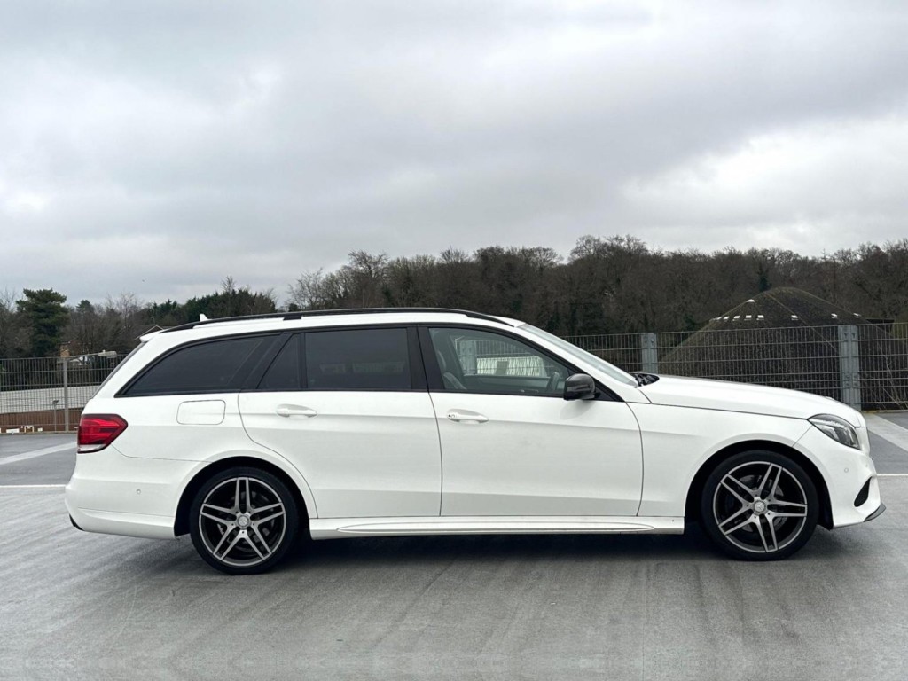 View MERCEDES-BENZ E CLASS 2.1 E220 BlueTEC AMG Night Edition G-Tronic+ Euro 6 (s/s) 5dr