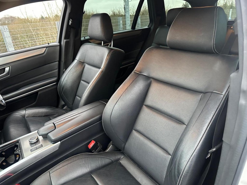 MERCEDES-BENZ E CLASS