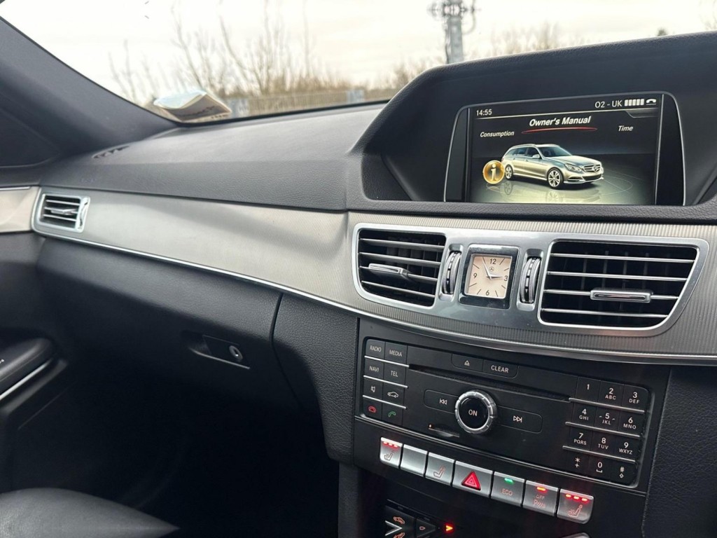 MERCEDES-BENZ E CLASS