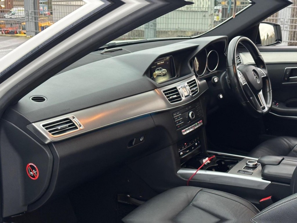 MERCEDES-BENZ E CLASS