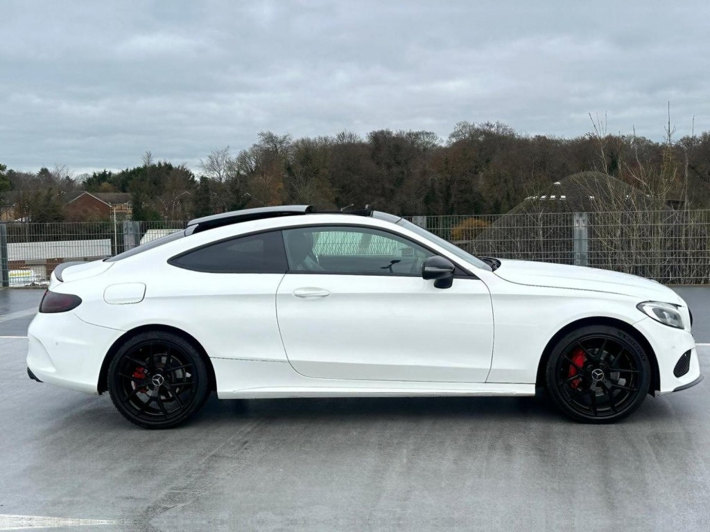 MERCEDES-BENZ C CLASS