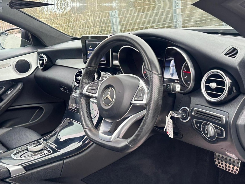 MERCEDES-BENZ C CLASS