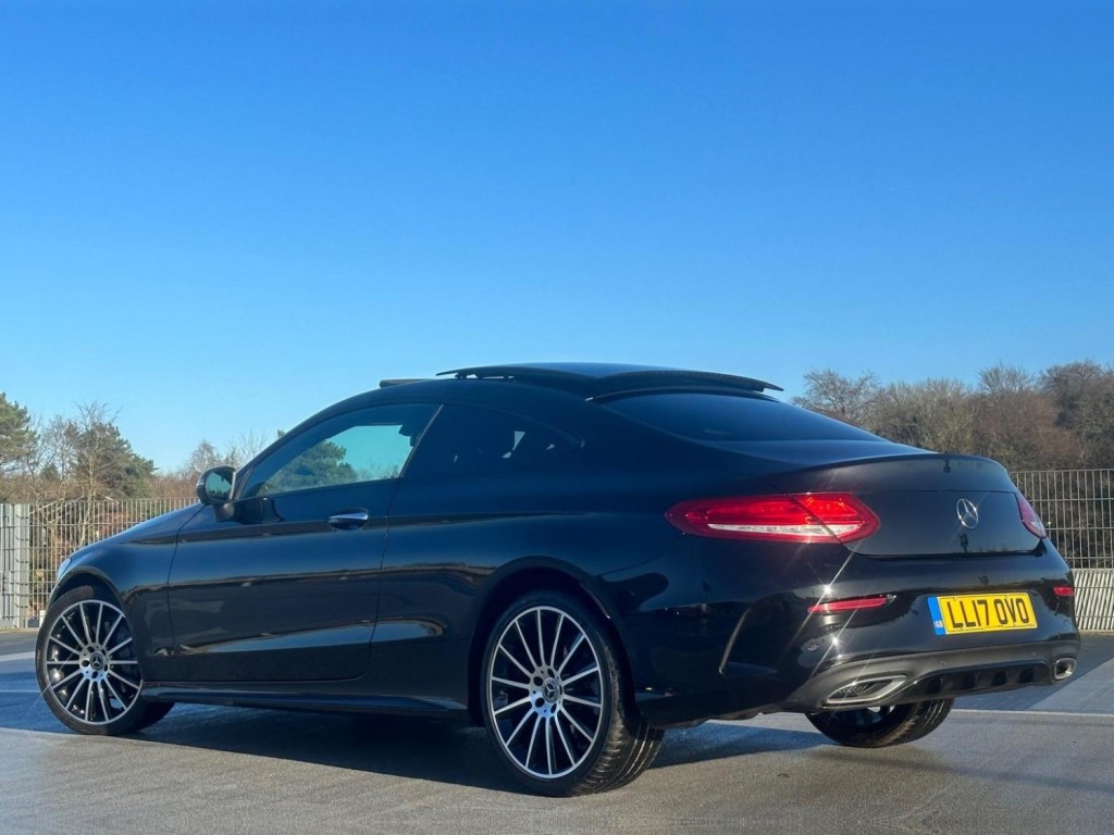 MERCEDES-BENZ C CLASS