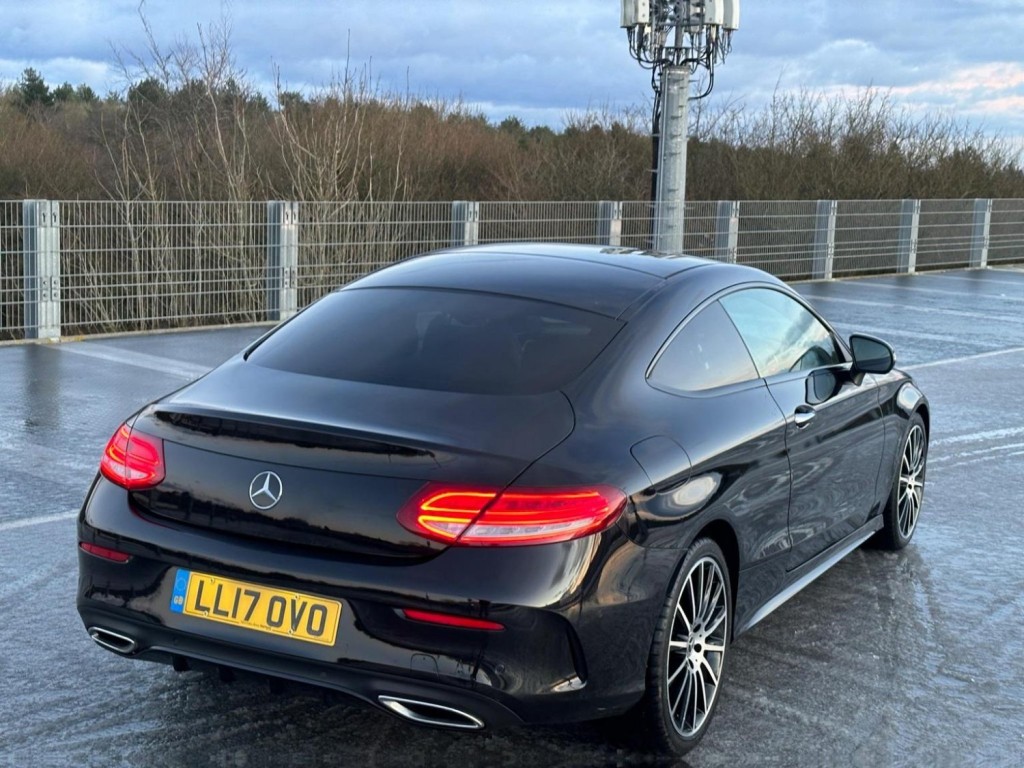 MERCEDES-BENZ C CLASS