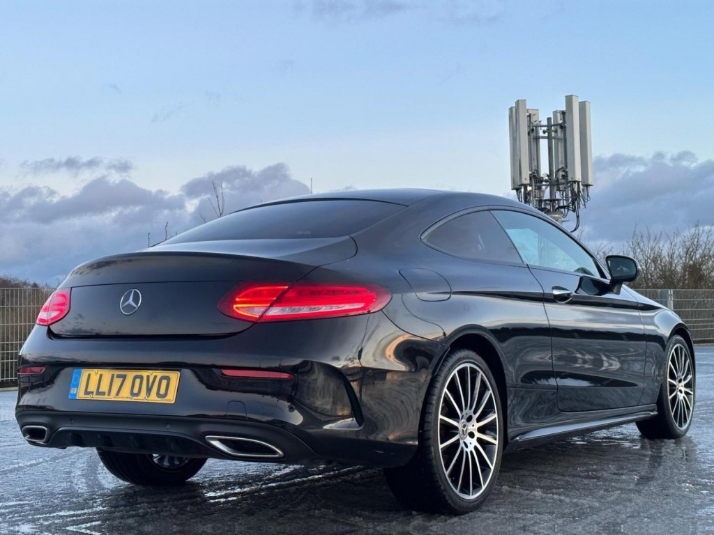 MERCEDES-BENZ C CLASS