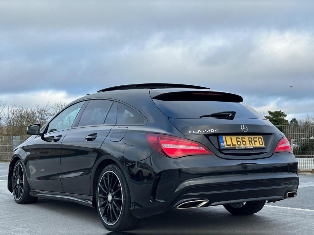 View MERCEDES-BENZ CLA 2.1 CLA220d AMG Line Shooting Brake 7G-DCT Euro 6 (s/s) 5dr