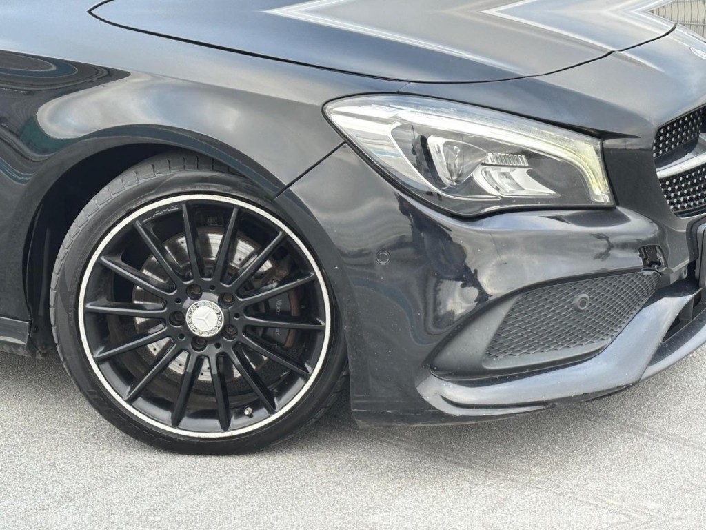 MERCEDES-BENZ CLA