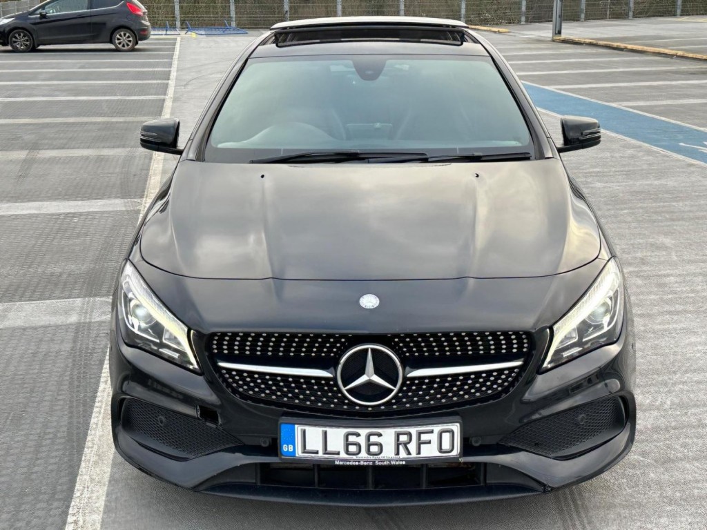 MERCEDES-BENZ CLA