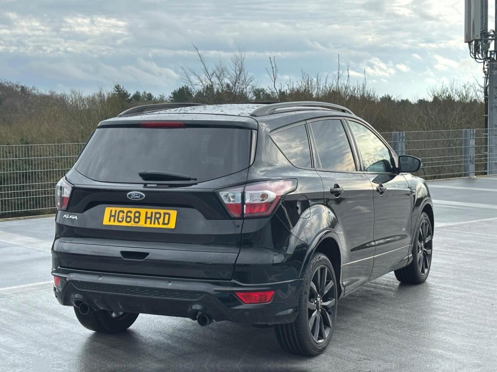FORD KUGA