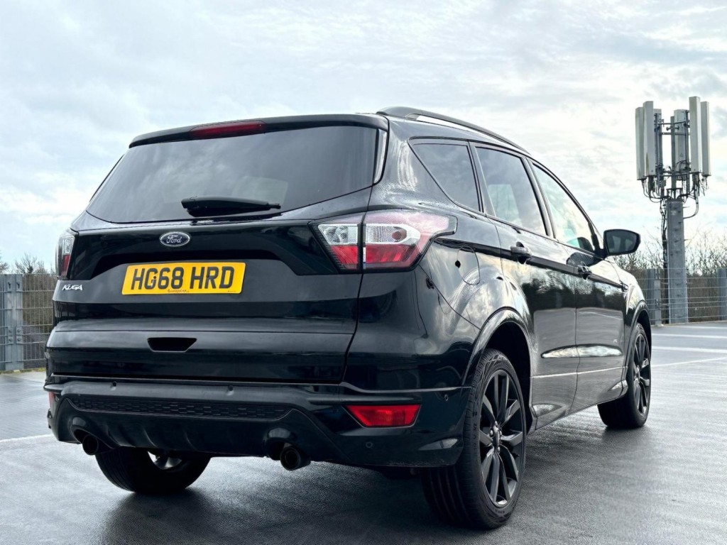FORD KUGA