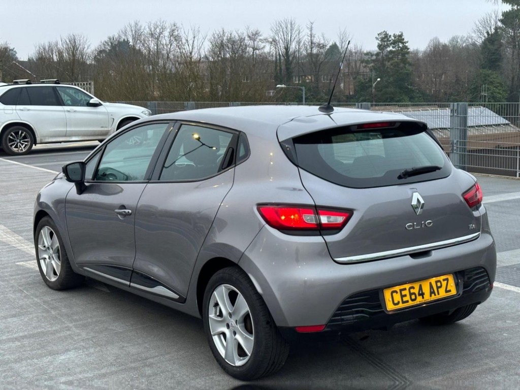 View RENAULT CLIO 0.9 TCe Dynamique MediaNav Euro 5 (s/s) 5dr