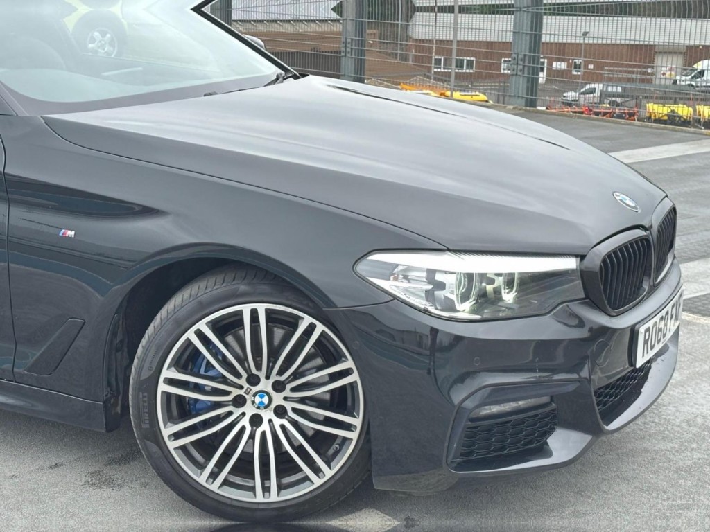 BMW 5 SERIES