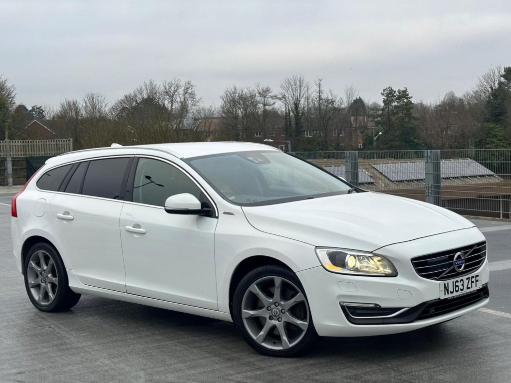 View VOLVO V60 2.4 D6 Geartronic AWD Euro 5 (s/s) 5dr