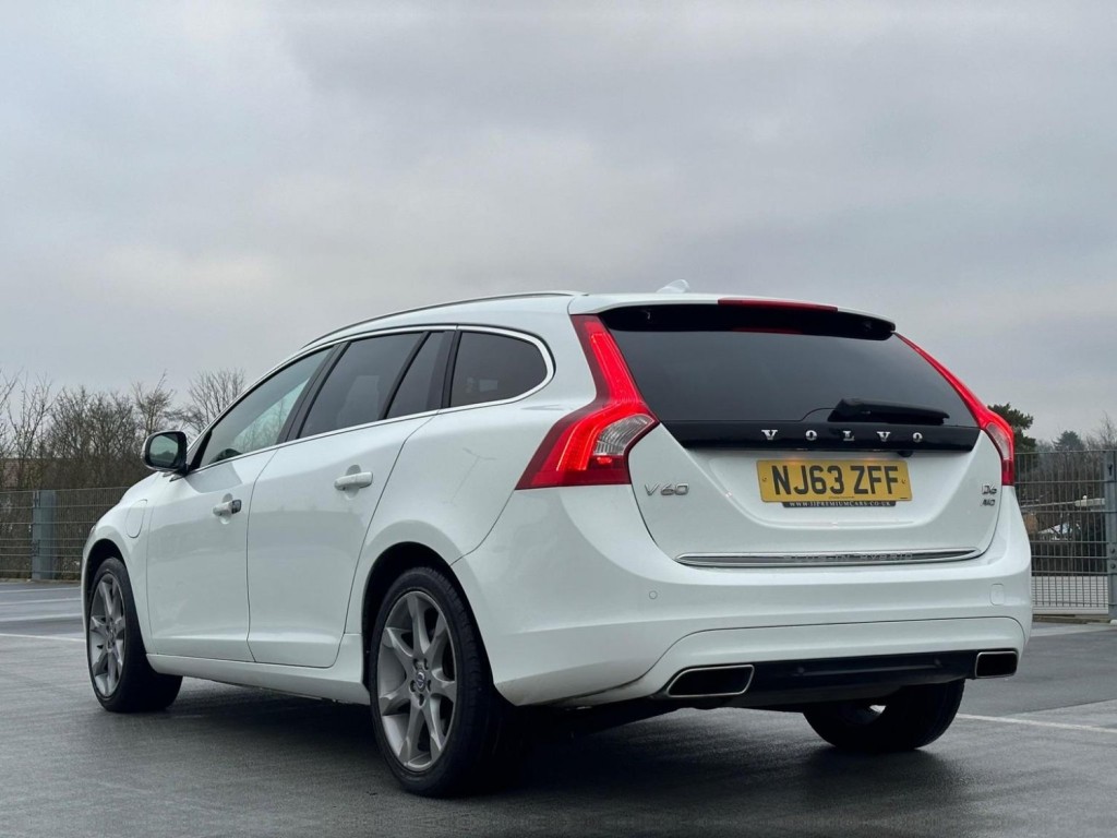 View VOLVO V60 2.4 D6 Geartronic AWD Euro 5 (s/s) 5dr