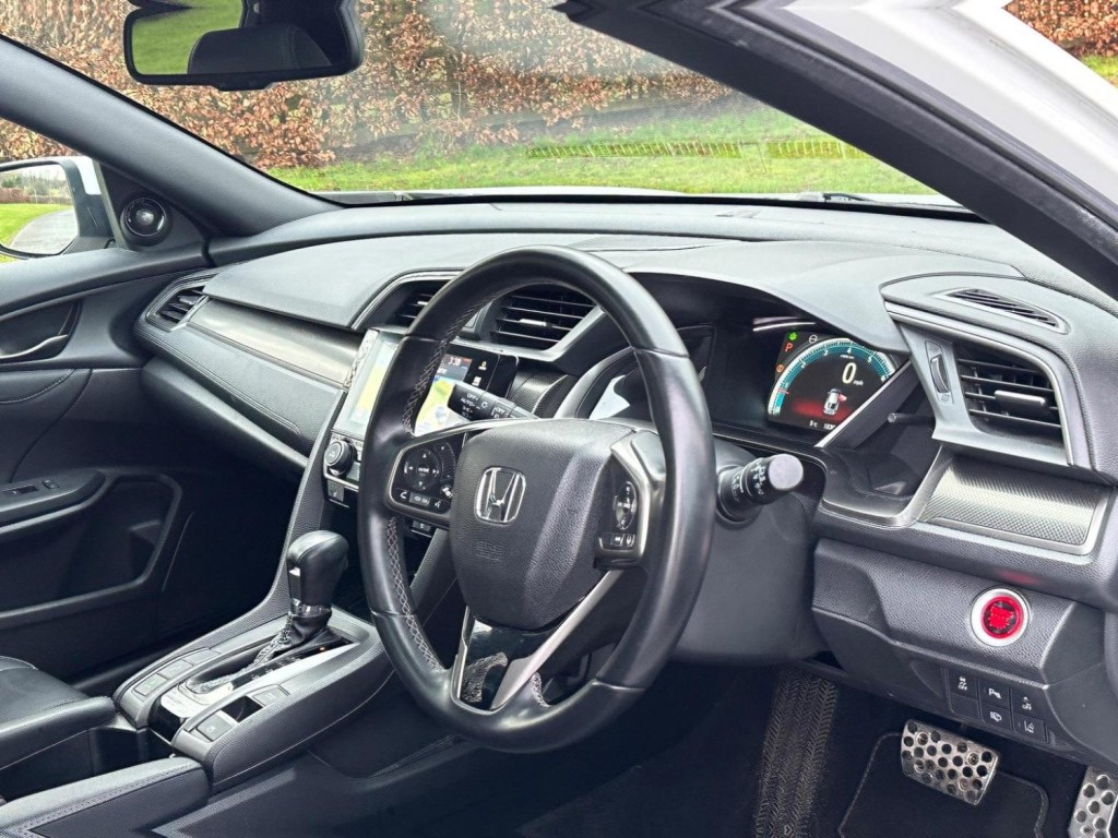 View HONDA CIVIC 1.5 VTEC Turbo Prestige CVT Euro 6 (s/s) 5dr