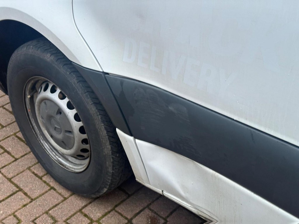 MERCEDES-BENZ SPRINTER