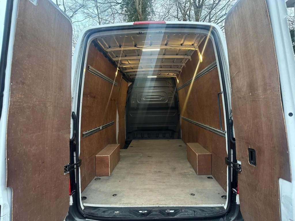 MERCEDES-BENZ SPRINTER