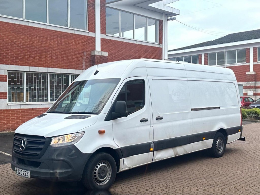MERCEDES-BENZ SPRINTER