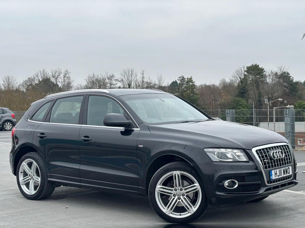 View AUDI Q5 2.0 TDI S line Special Edition S Tronic quattro Euro 5 5dr