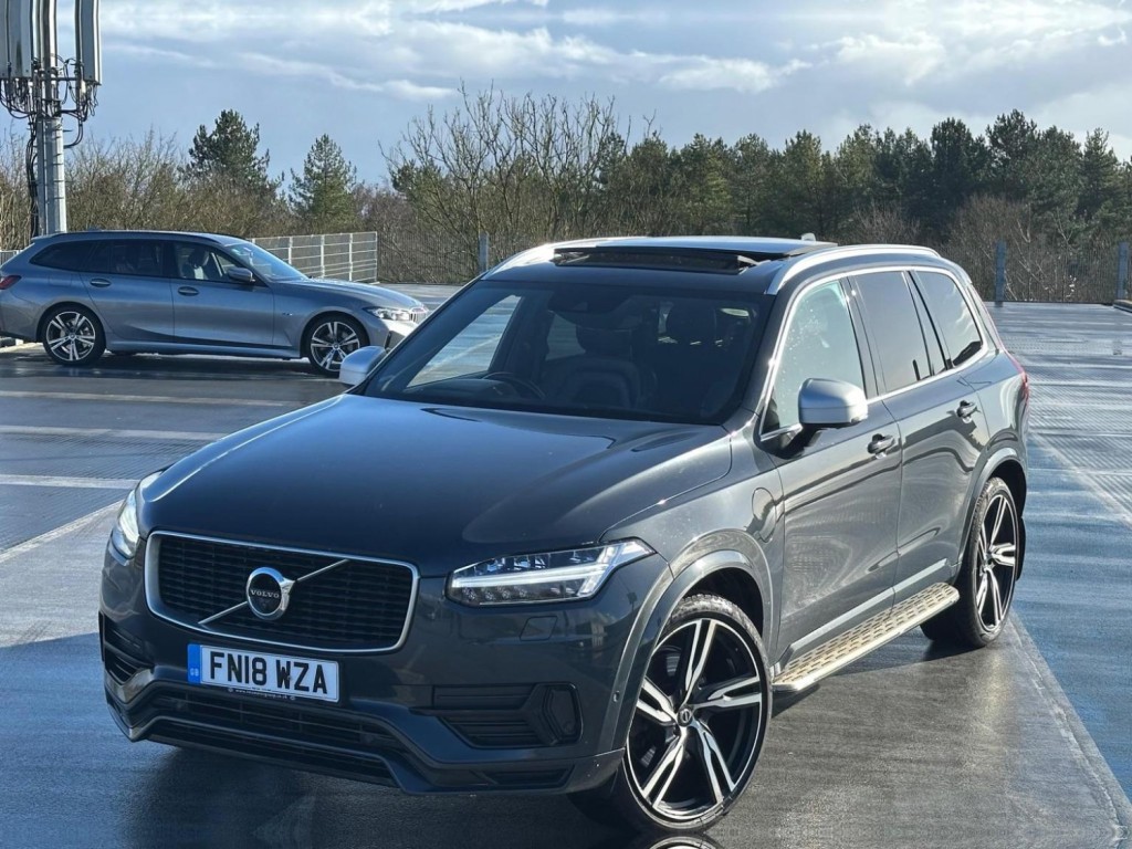 VOLVO XC90
