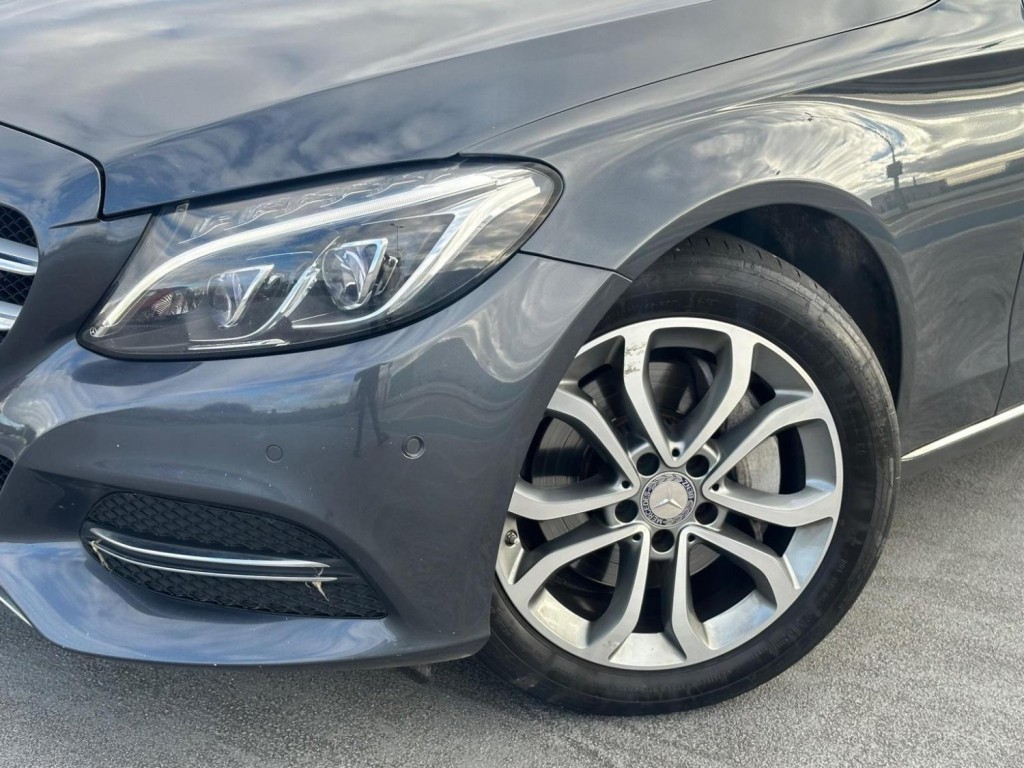 MERCEDES-BENZ C CLASS