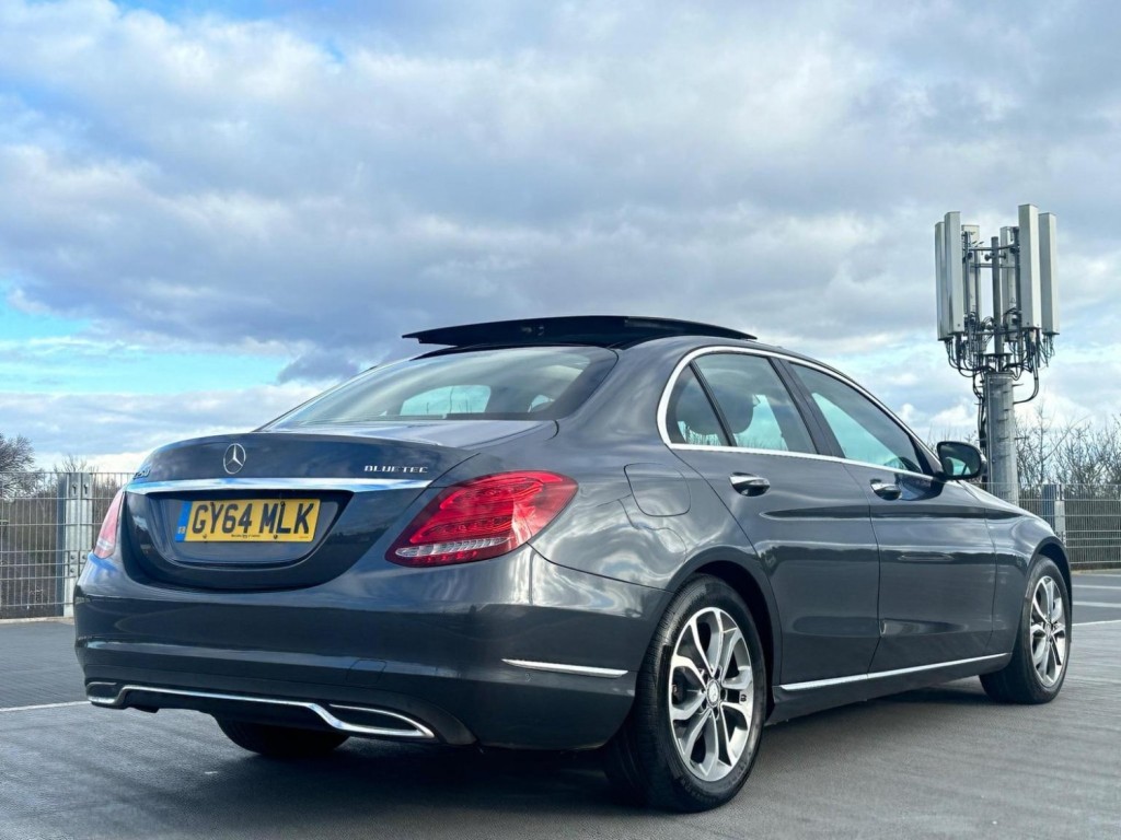 MERCEDES-BENZ C CLASS