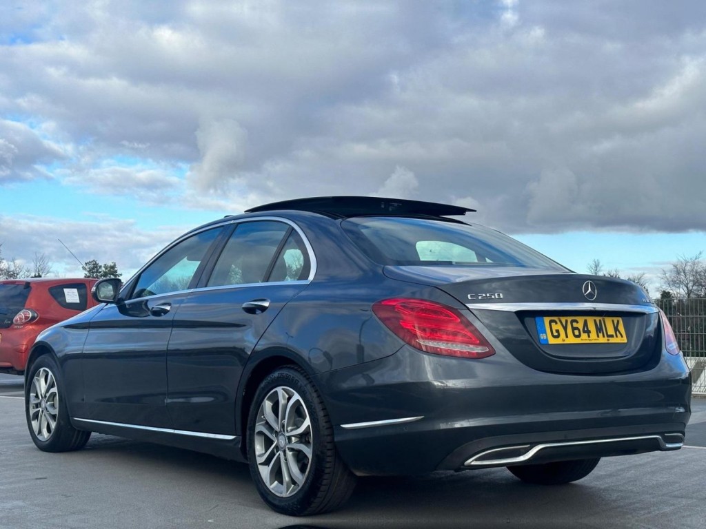 MERCEDES-BENZ C CLASS