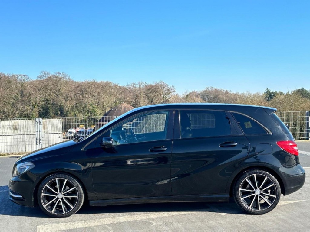 MERCEDES-BENZ B CLASS