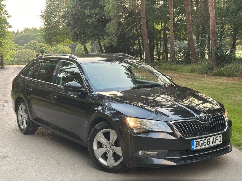 SKODA SUPERB