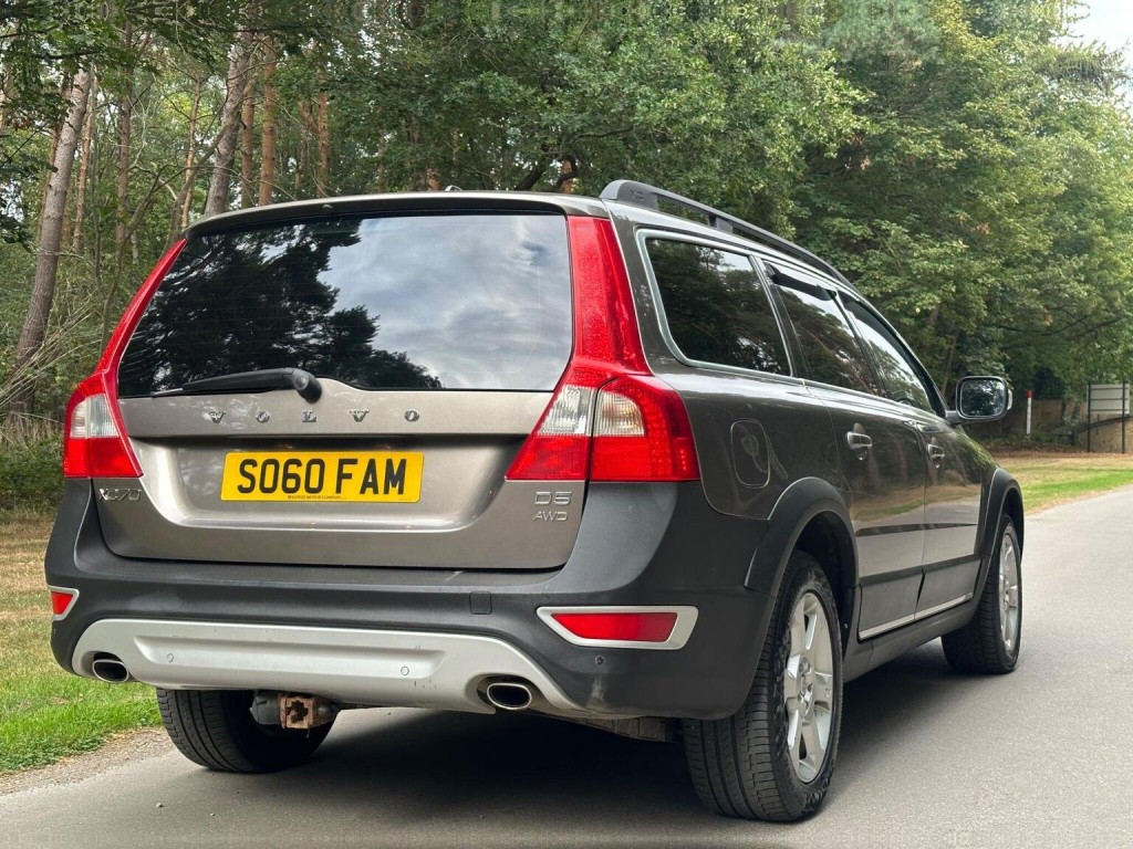 VOLVO XC70