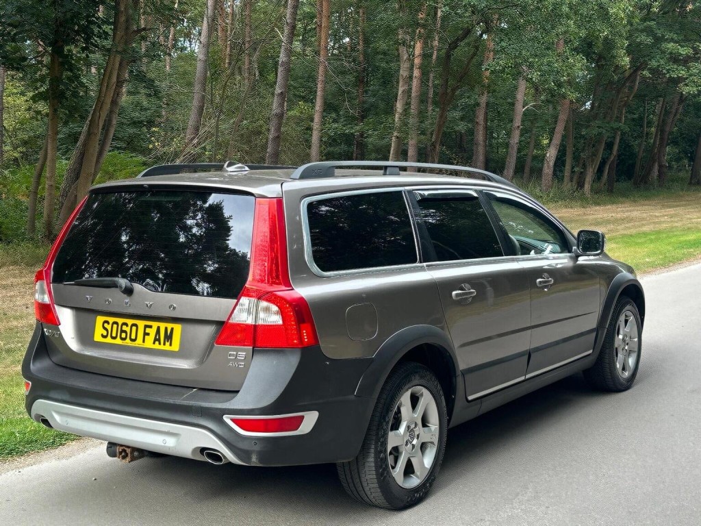 VOLVO XC70