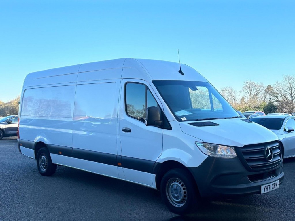 MERCEDES-BENZ SPRINTER