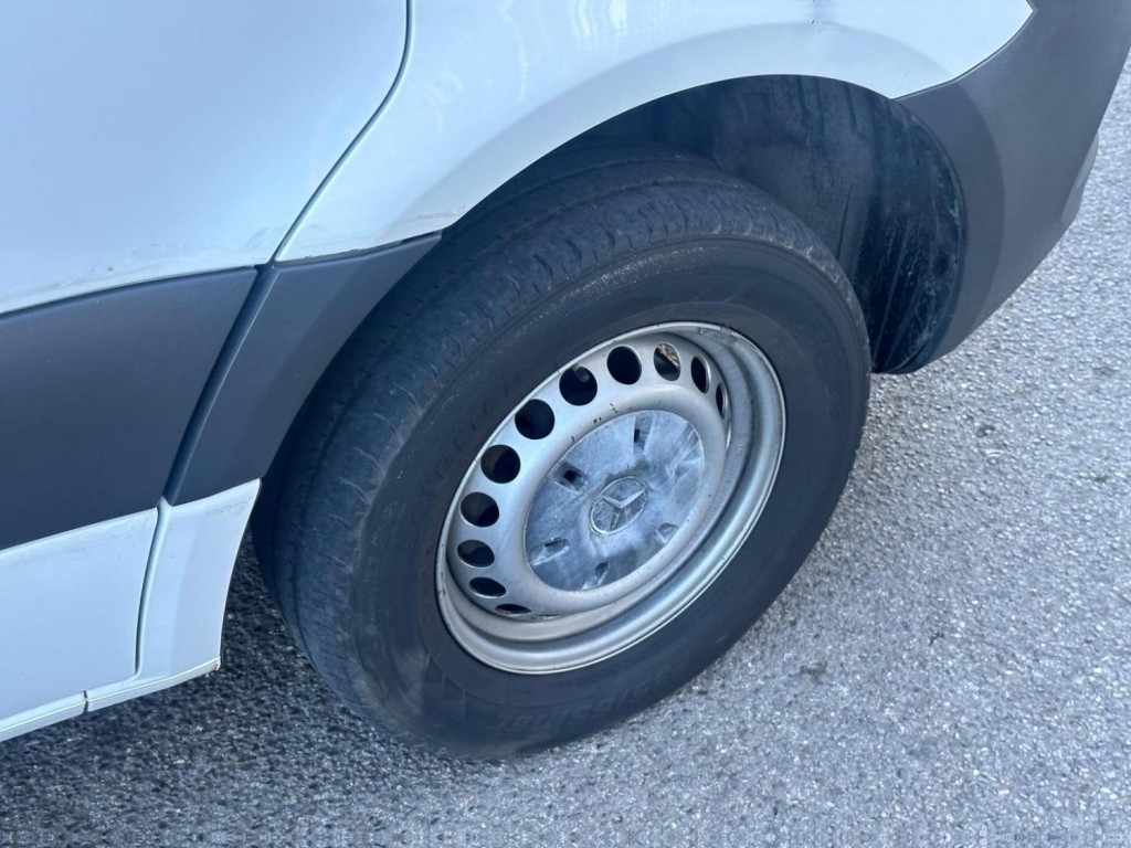 MERCEDES-BENZ SPRINTER