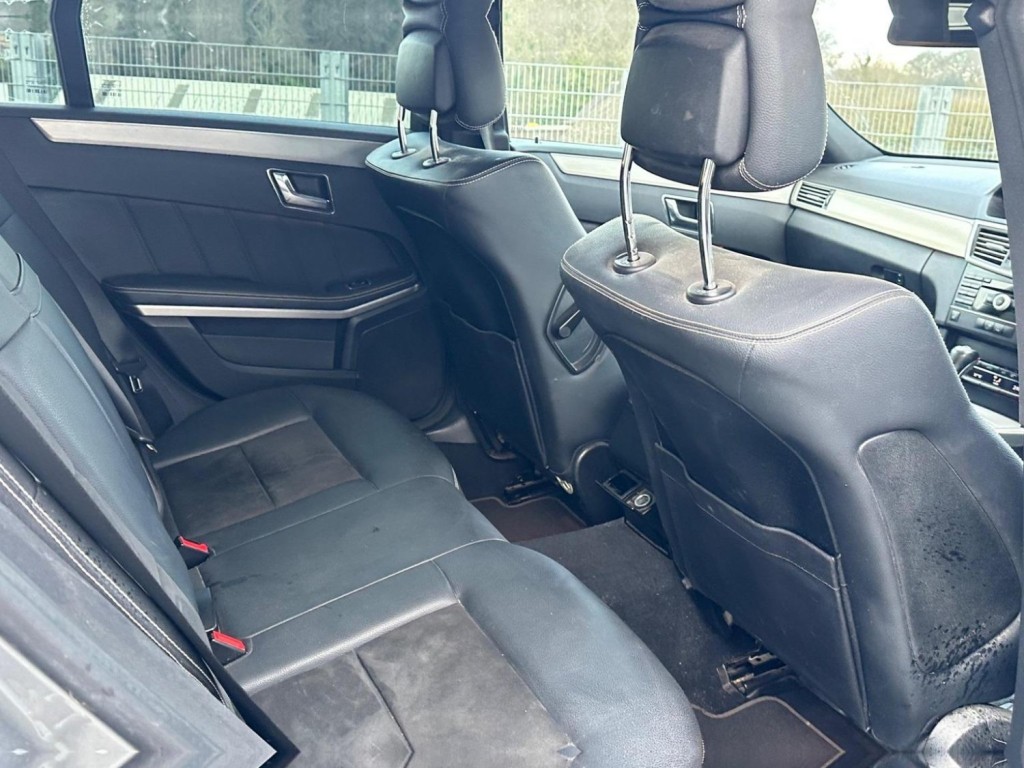 MERCEDES-BENZ E CLASS