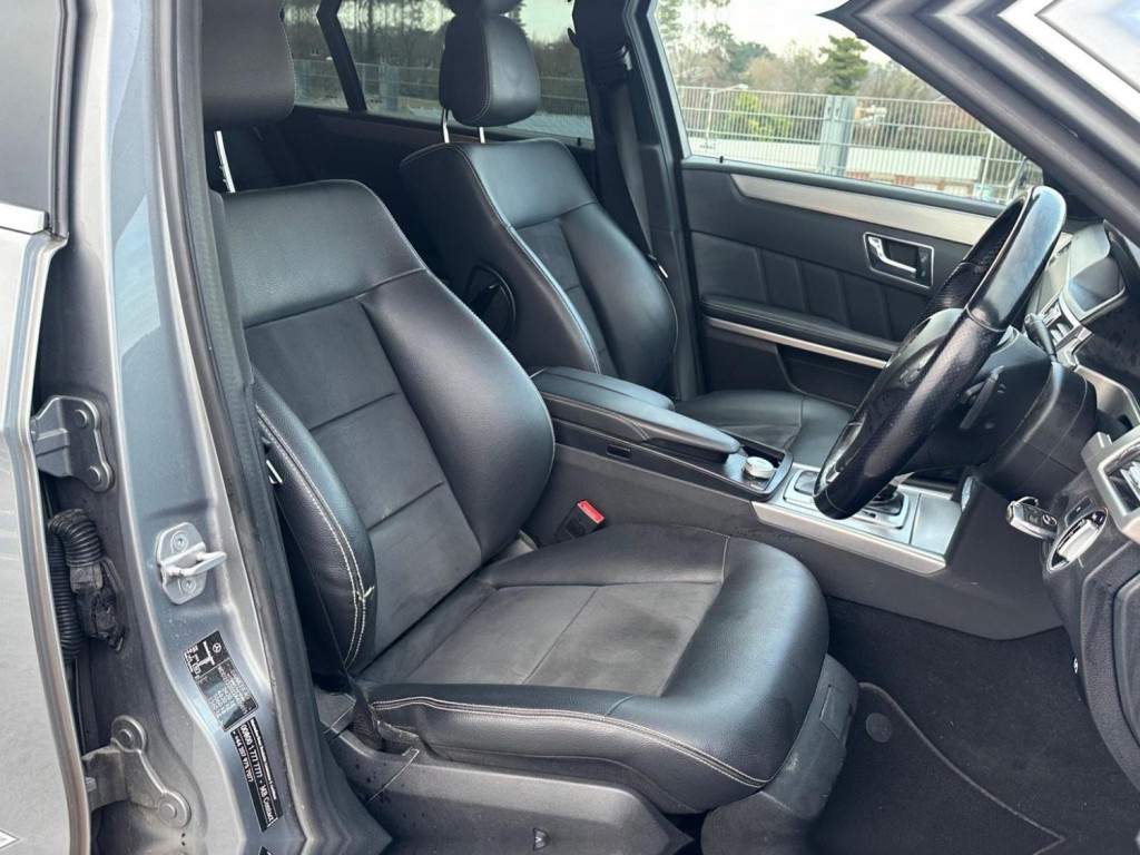 MERCEDES-BENZ E CLASS